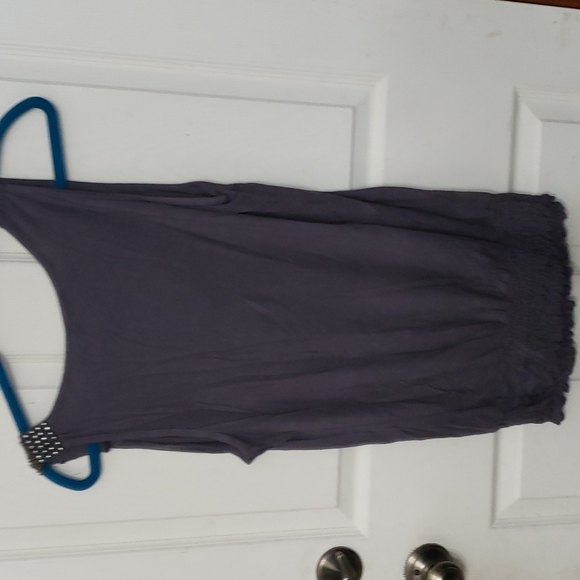 Tank - Picture 4 of 6